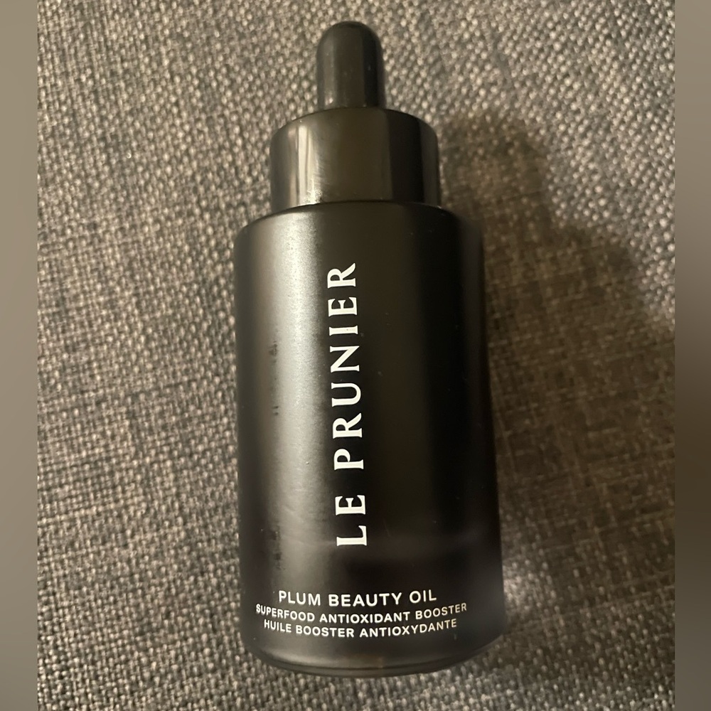 Plum Beauty Oil - Black glass bottle EMPTY ‼️